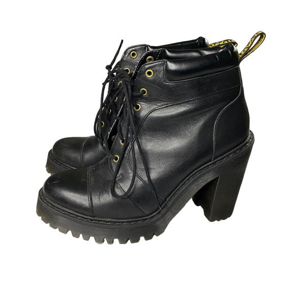 Doc Dr. Martens Averil Women’s Black Leather Heeled Ankle Boots Women's 7 - Picture 1 of 7